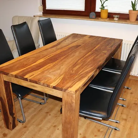 Apartment Zentrumsnahe U. Kinderfreu. Mit 86m²